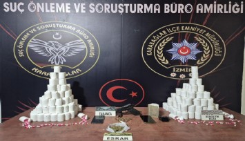 Uyuşturucu taciri sevgililer binlerce hapla yakalandı