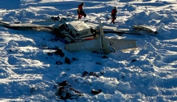 Alaska'da kaybolan uçağın enkazı bulundu: 10 ölü