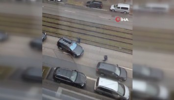 Almanya'da bir araç protestocuların arasına daldı: 28 yaralı