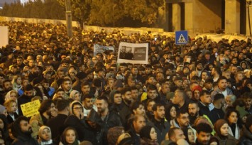 Asrın felaketinin 2'nci yıl dönümünde Hatay'da binlerce vatandaş sessiz yürüyüş gerçekleştirdi
