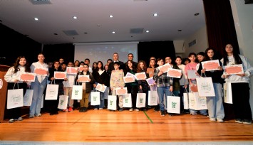 Bornova’da genç kaşifler sertifikalarını aldı