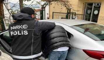 Çeşme'de uyuşturucu operasyonu:  5 tutuklama