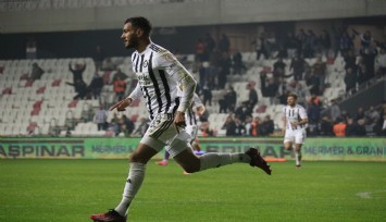 Deniz Kadah, gollerine devam ediyor