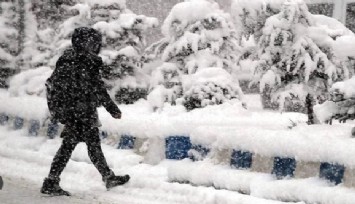 İstanbul'un 9 ilçesinde okullar tatil edildi