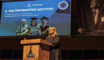 İzmir'de 60 yaş ve üzerindekiler üniversiteli oluyor