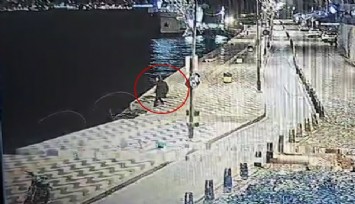 İzmir'de alkollü olduğu tahmin edilen adam denize düşerek hayatını kaybetti: O anlar kameraya yansıdı