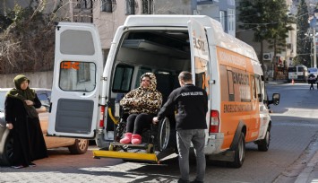 Konak’ta ‘Engelsiz Servis’le hayata engel yok