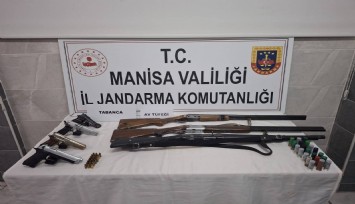 Manisa'da silah tacirlerine operasyon