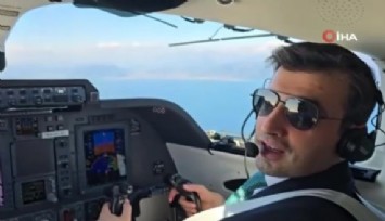 Selçuk Bayraktar, ikinci pilot olarak kullandığı uçakla Piaggio fabrikasına indi