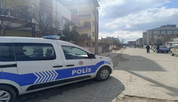 Turgutlu'da 2 çocuk babası kan davasına kurban gitti
