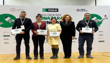 Yeşilay Liseler Arası Münazara Turnuvası Ege Bölge Finali düzenlendi
