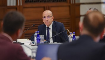 Bakan Şimşek: 'Piyasaların sağlıklı işleyişi için gereken tüm adımları atmaya devam edeceğiz'