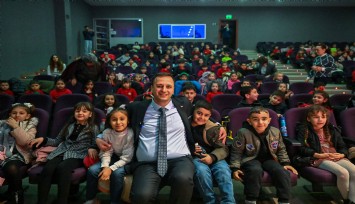 Başkan Eşki’den miniklere sinema müjdesi