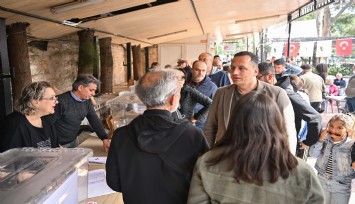 Bornova, İmamoğlu için sandık başında