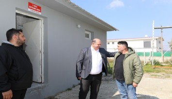 Değirmendere halı saha yenilendi