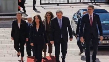 DEM Parti heyetinin CHP ziyareti başladı