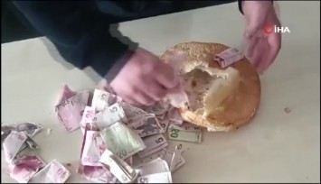 Dilencinin paraları Ramazan pidesinin içinden çıktı