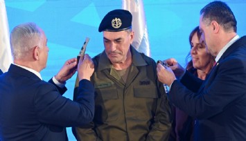 İsrail'in yeni Genelkurmay Başkanı Eyal Zamir görevi devraldı