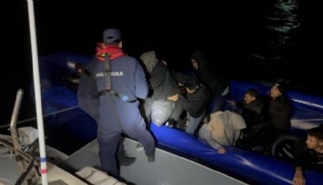 İzmir açıklarında 19 düzensiz göçmen yakalandı