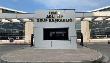 İzmir'de müzikhol önünde silahlı çatışma: 2 ölü