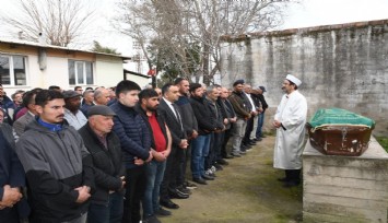 İzmir'in sevilen muhtarı hayatını kaybetti