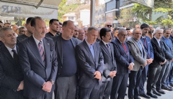 İzmir Valisi Elban'ın babası son yolculuğuna uğurlandı