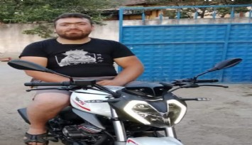 Otomobil ile çarpışan genç motosiklet sürücüsü hayatını kaybetti