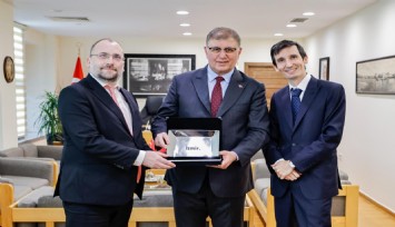 Tugay: İzmir her zaman İtalya’nın dostu olarak kalmaya devam edecek