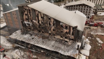 Uludağ’da yanan otel gün ağırınca dronla görüntülendi