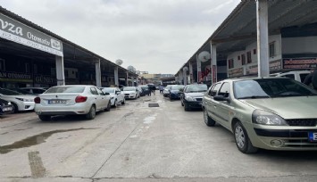 Yüksek faizler sebebiyle ikinci el otoda beklenen hareketlilik yaşanmıyor