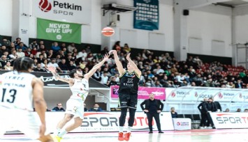 Basketbol Süper Ligi: Aliağa Petkimspor: 82 - Yukatel Merkezefendi Belediyesi Basket: 78