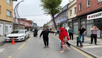 Depreme hamamda yakalandı, sokağa peştamalla çıktı