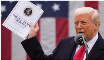 Dünya ekonomisini etkileyecek önemli gelişme: Trump Çin’e vergileri yüzde 125’e çıkardı, diğer ülkelerin için yüzde 10’a çekti