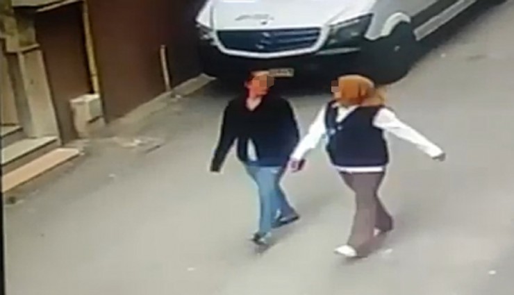 Evlere girerek hırıszlık yapan iki kadın yakalandı