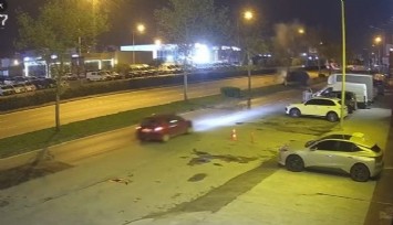 İzmir'de korkunç kaza: 27 yaşındaki genç adam hayatını kaybetti, o anlar kamerada