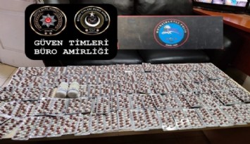 İzmir'de otomobilin klima ızgarasından uyuşturucu çıktı