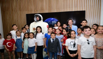 Karabağlar’da Bir İlk: Çocuklar Japon Astronotla Canlı Yayında Buluşacak