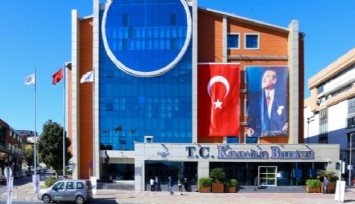Karabağlar’da peş peşe iki yangın: Belediye, soruşturma sürecini başlattı