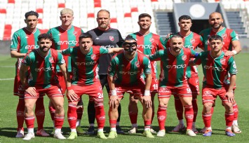 Karşıyaka evinde Silifke'ye yenildi, ikinci lige direkt çıkma şansını kaybetti