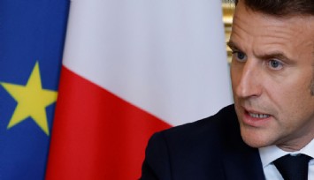 Macron: 'Fransa'da ırkçılığın ve din temelli nefretin asla yeri olmayacak'