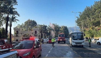Marmaris'te 5 yıldızlı otelde yangın: Kazan dairesinde başlayan yangın otel odalarına sıçradı
