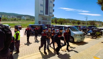 Öldüren miras: Kardeşi ve yengesini öldürdü, susma hakkını kullandı
