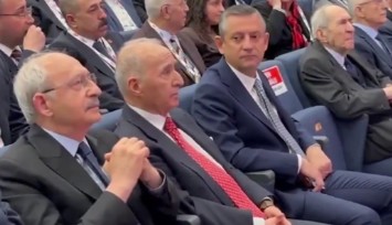 Önceki Dönem CHP Genel Başkanı Kemal Kılıçdaroğlu, partisinin olağanüstü kurultayında