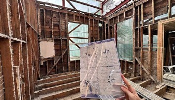 Pendik’te müze restorasyonu sırasında duvardan aşk mektubu çıktı