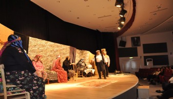 Ruh Sağlığı hastalarından tiyatro performansı