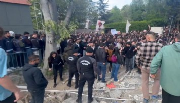 Boğaziçi Üniversitesi’nde Nureddin Yıldız protestosu: Polis müdahale etti, çok sayıda öğrenci gözaltına alındı