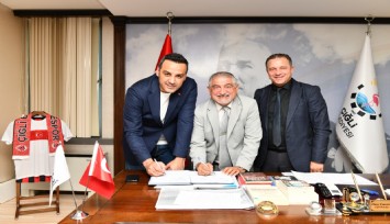 Çiğli Belediyesi’nden istihdama tatlı dokunuş: Şeker ve pasta kursları başlıyor