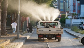 Gaziemir’de sivrisineklere karşı ilaçlama çalışmaları hız kazandı