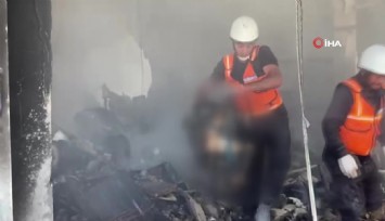 Gazze’de bir babanın yüreği yandı: 10 çocuğundan 9’u katledildi