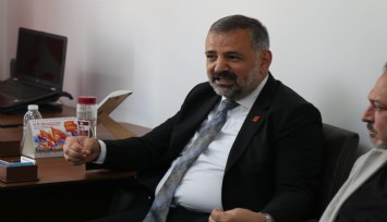 Grev öncesi Aslanoğlu DİSK'i ziyaret etti: ''Grevsiz anlaşma için son ana kadar çabalayacağız''